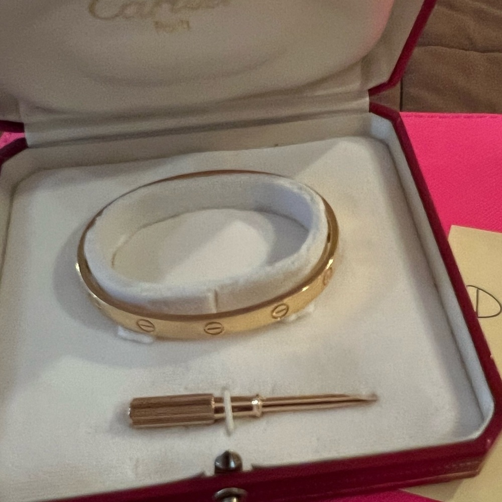 Authentic Cartier rose gold LOVE bracelet size 17cm